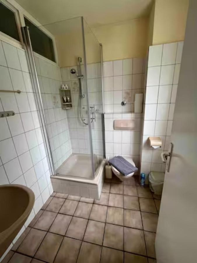 Zimmer In Koeln エクステリア 写真
